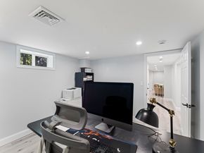 9 Arnold Lane, Norwalk CT 06853