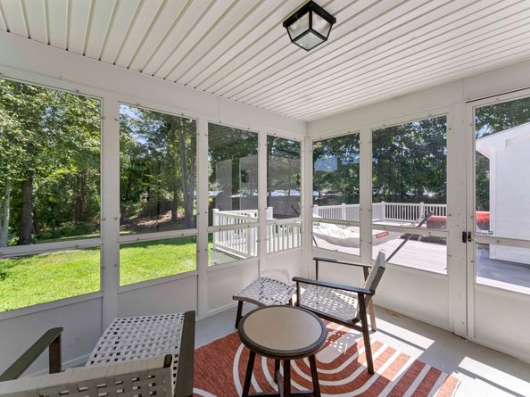9 Arnold Lane, Norwalk CT 06853