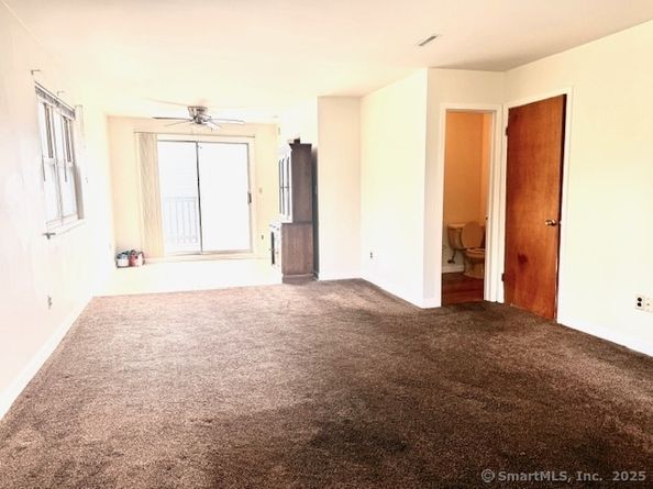 29 Van Buren Avenue APT I1, Norwalk CT 06850