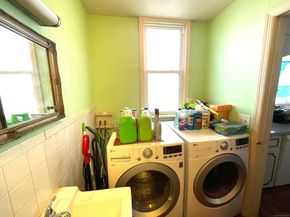 56 Pixlee Place, Bridgeport CT 06610