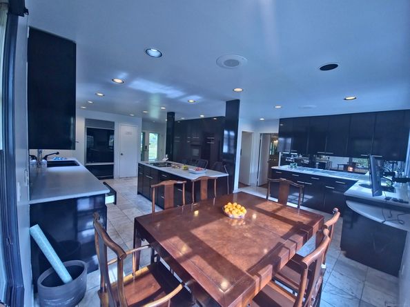 28 Fox Run Road, Norwalk CT 06850