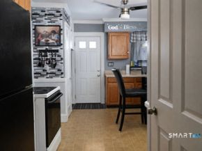 30-32 Pacific Street, Bridgeport CT 06604
