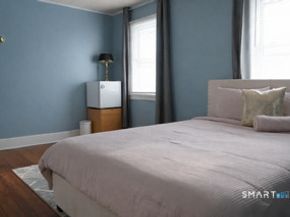 30-32 Pacific Street, Bridgeport CT 06604