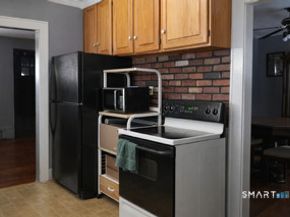 30-32 Pacific Street, Bridgeport CT 06604