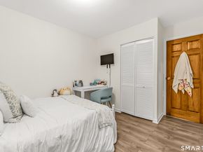 252 Bear Paw Road, Bridgeport CT 06606