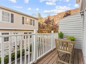 48 Strawberry Hill Avenue 11, Stamford CT 06902