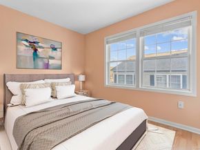 48 Strawberry Hill Avenue 11, Stamford CT 06902