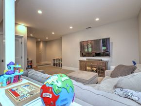 78 Old Tree Farm Lane, Trumbull CT 06611