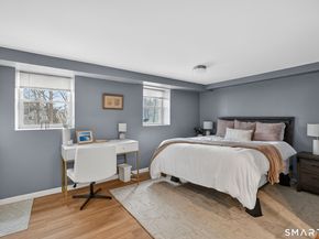 563 Lakeside Drive, Bridgeport CT 06606