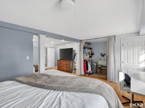 563 Lakeside Drive, Bridgeport CT 06606