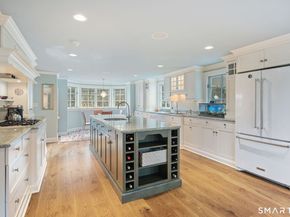 135 Comstock Hill Road, New Canaan CT 06840