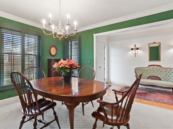 47 Bank Street 47, New Canaan CT 06840