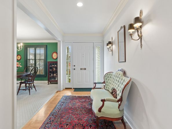 47 Bank Street 47, New Canaan CT 06840