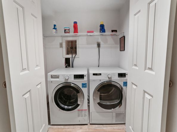 47 Bank Street 47, New Canaan CT 06840