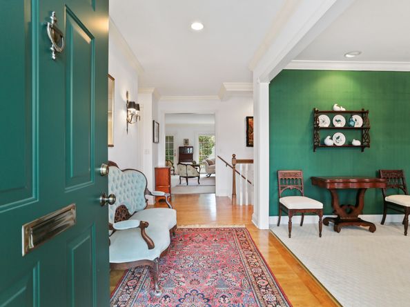 47 Bank Street 47, New Canaan CT 06840