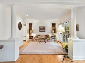 47 Bank Street 47, New Canaan CT 06840