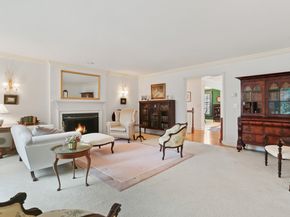 47 Bank Street 47, New Canaan CT 06840