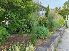 287 Hansen Avenue, Bridgeport CT 06605