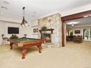 26 Pequot Lane, New Canaan CT 06840
