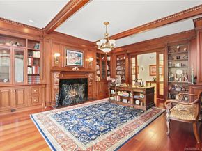 26 Pequot Lane, New Canaan CT 06840