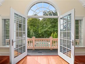 26 Pequot Lane, New Canaan CT 06840