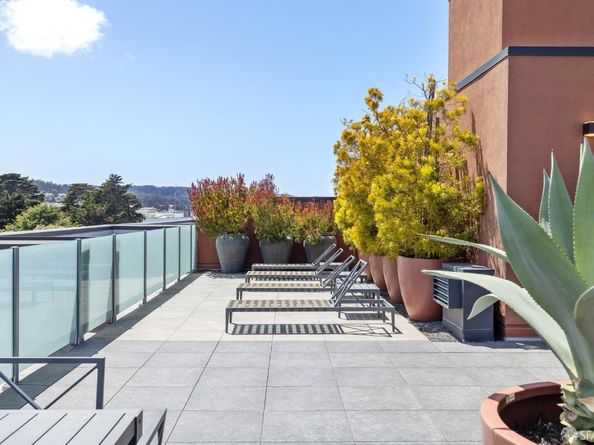 1598 Bay Street 104, San Francisco CA 94123