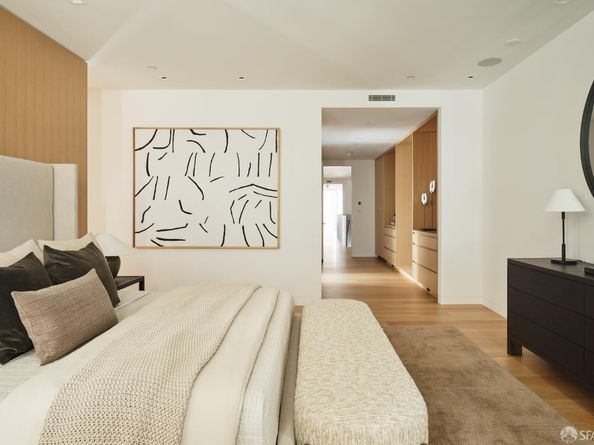 2467 Pacific Avenue, San Francisco CA 94115