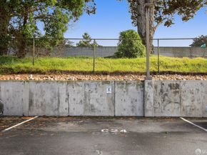 8100 Oceanview Terrace 209, San Francisco CA 94132