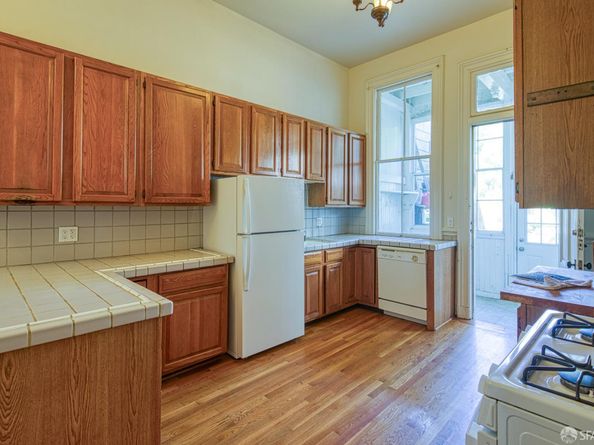 630 Haight Street, San Francisco CA 94117