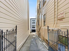 881 Vallejo Street A, San Francisco CA 94133
