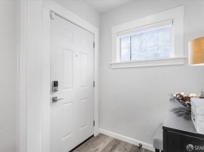 6672 Brann Street, Oakland CA 94605