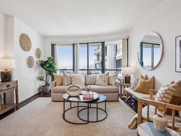 300 3rd Street 1208, San Francisco CA 94123
