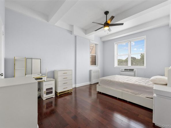 355 Bronx River Road 1i, Yonkers NY 10704
