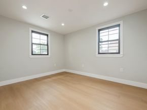 5 Thimble Lane, Hicksville NY 11801