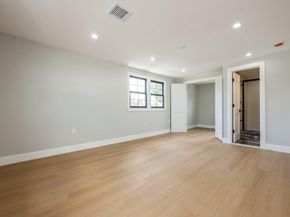 5 Thimble Lane, Hicksville NY 11801