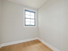 5 Thimble Lane, Hicksville NY 11801