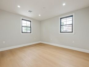 5 Thimble Lane, Hicksville NY 11801