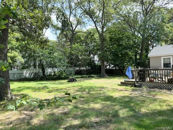 1101 Broadway Avenue, Holbrook NY 11741