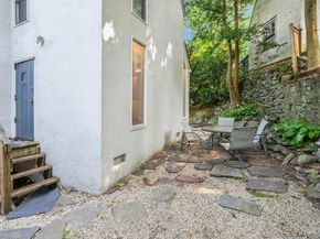 17 Valley Road, Larchmont NY 10538