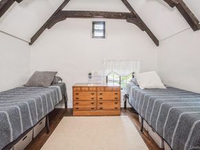 17 Valley Road, Larchmont NY 10538