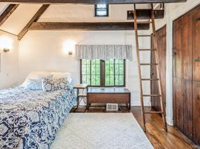 17 Valley Road, Larchmont NY 10538