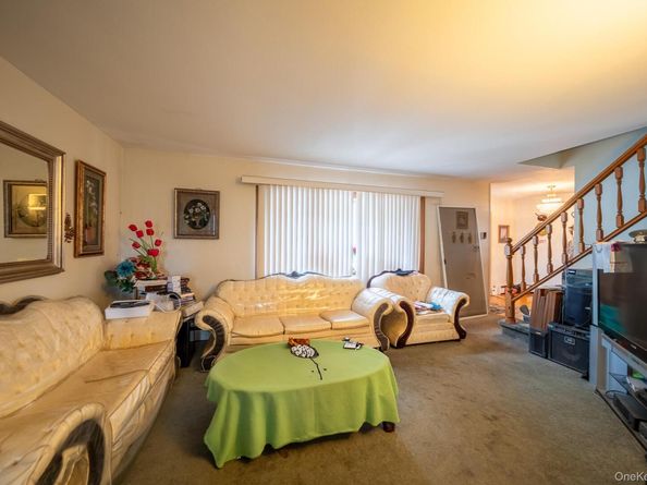 14 Arcadia Drive, Dix Hills NY 11746