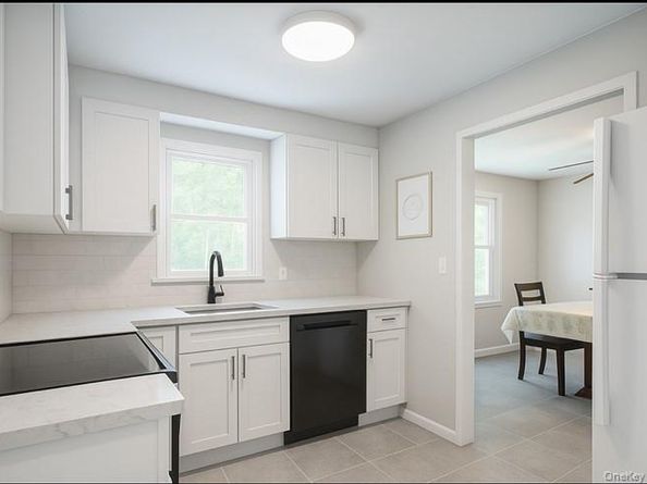 14 Arcadia Drive, Dix Hills NY 11746