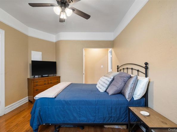 12 Hempstead Avenue 2, Rockville Centre NY 11570