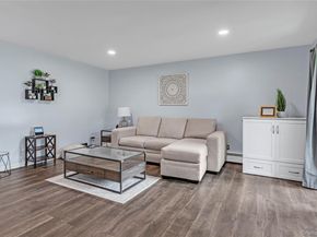 43 Richmond Boulevard 2A, Ronkonkoma NY 11779