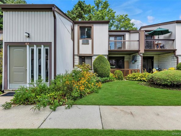 43 Richmond Boulevard 2A, Ronkonkoma NY 11779