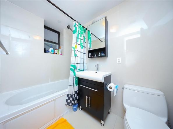 1520 W 10th Street 2A, Brooklyn NY 11204