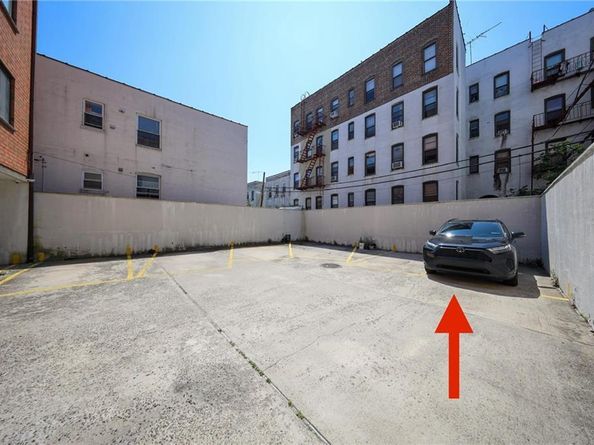 1520 W 10th Street 2A, Brooklyn NY 11204
