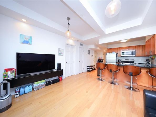 1520 W 10th Street 2A, Brooklyn NY 11204