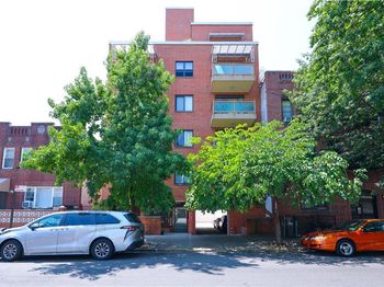 1520 W 10th Street